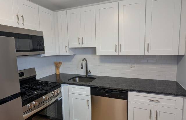 167 Wyckoff Road unit: B