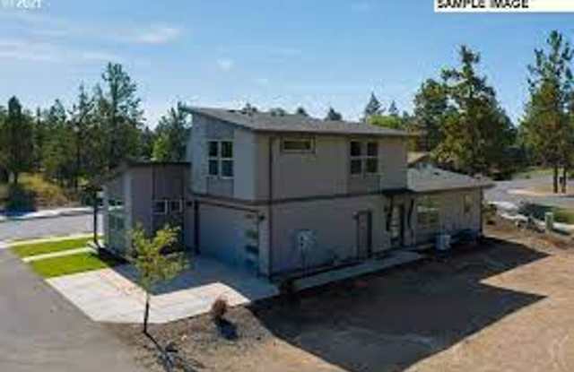 One bedroom apartment with washer/dryer