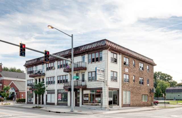 1389 W Sylvania Ave
