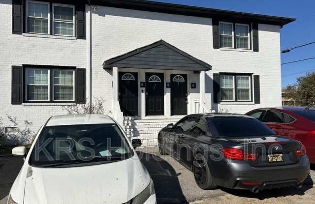 Photo of 963 W Ocean View