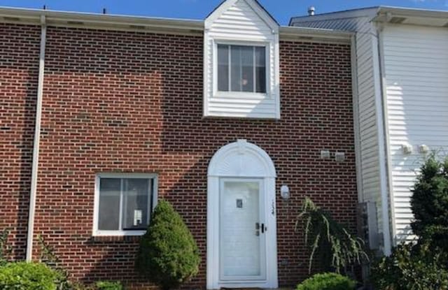 134 YORKTOWN BOULEVARD - 134 Yorktown Boulevard, Hammonton, NJ 08037