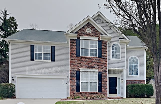 4707 Pine Glen Ct - 4707 Pine Glen Court, Greensboro, NC 27410