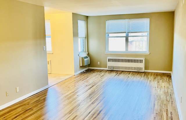 Photo of 70 Croton Ave