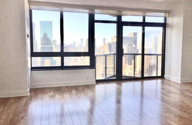 100 United Nations Plaza