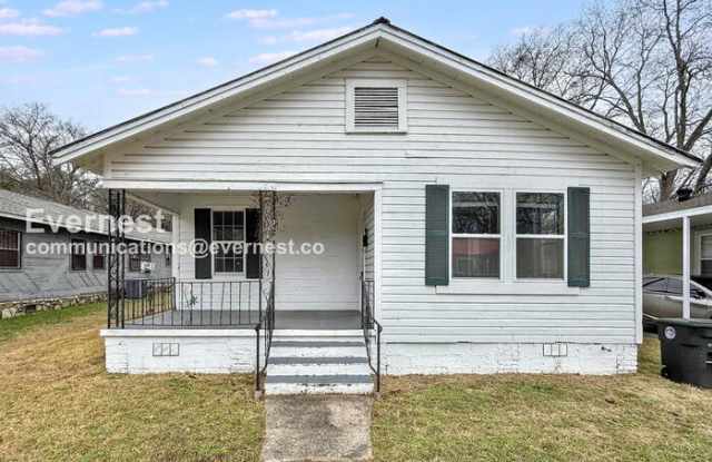 Photo of 318 Oregon Street