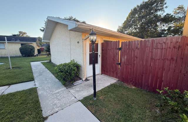 Photo of 1 Bedroom/1 Bathroom 1st Floor Villa in Indian Ridge AVAILABLE NOW!