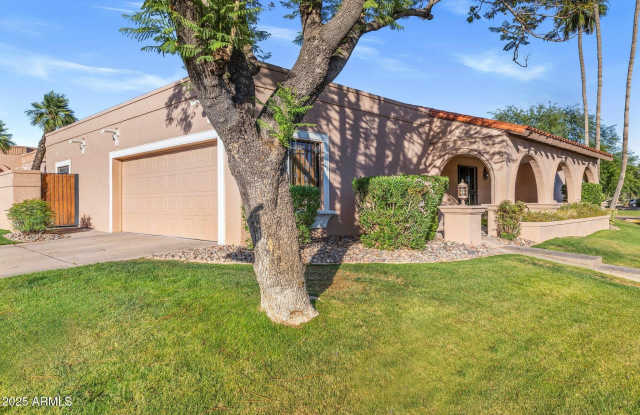 Photo of 7673 N Via De Platina --