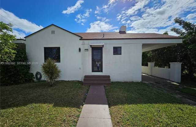 2160 Northwest 30th Street