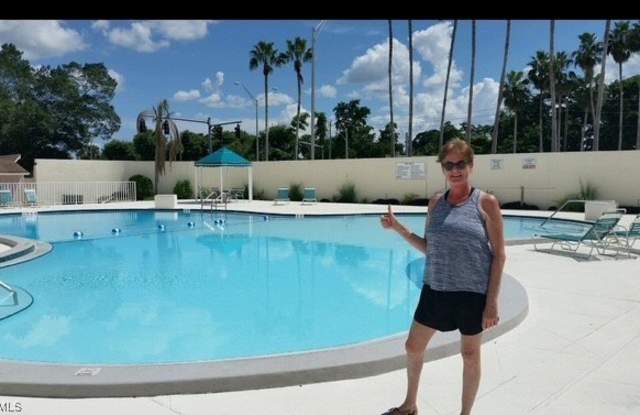 Photo of 4293 Island Circle unit: 4