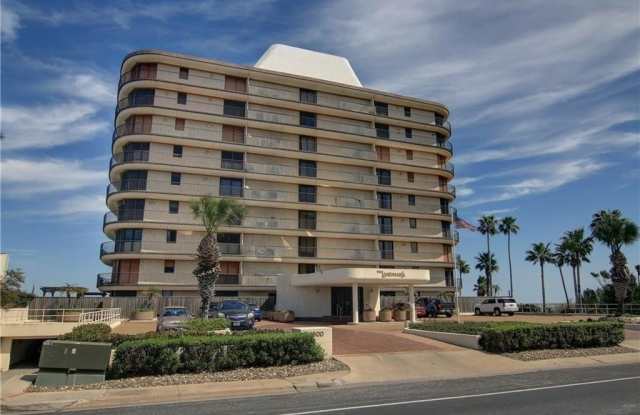 Photo of 4500 Ocean Drive unit: 4A