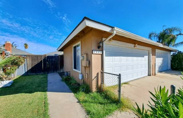 Spacious 3-Bedroom Home Steps from Addams Elementary with Easy 99 Freeway Access!