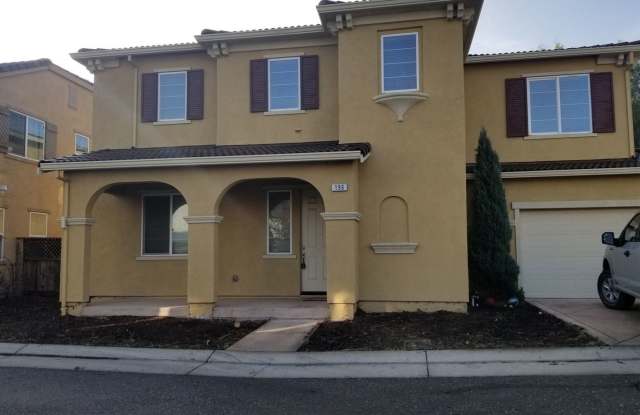 196 W. Santa Clara Drive