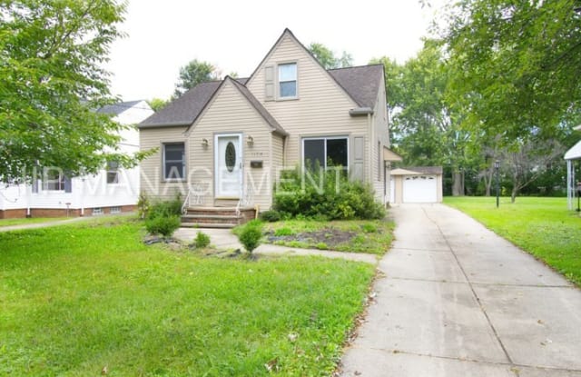 11714 Meadowbrook Drive - 11714 Meadowbrook Drive, Parma Heights, OH 44130