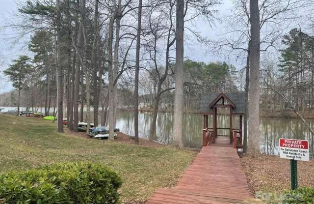 713 Northeast Drive