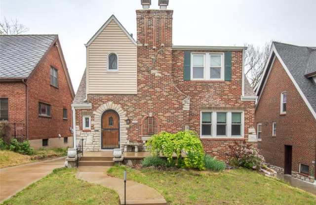 7465 Stanford Avenue - 7465 Stanford Avenue, University City, MO 63130