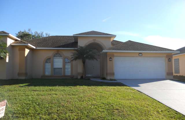 Photo of 384 Abello Road SE