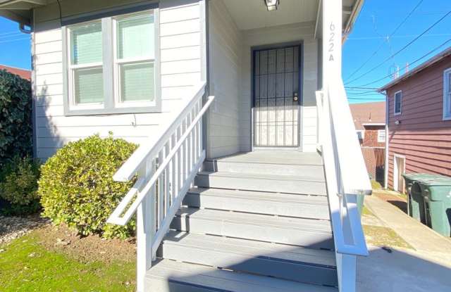 Photo of Fenced Vallejo 1 Bedroom  1 Bathroom Remodeled Home!