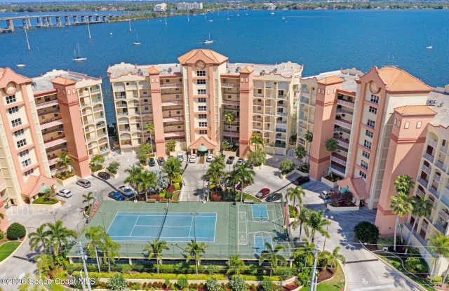 102 Riverside Drive