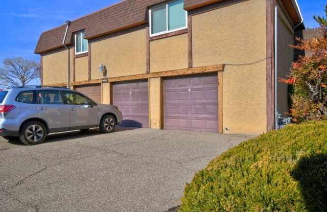 NE Affordable 2/BD 1/BA 1/CG 2nd Story NE Condo