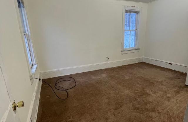 4 Bedroom, 1.5 Bathroom Home in Bellefonte