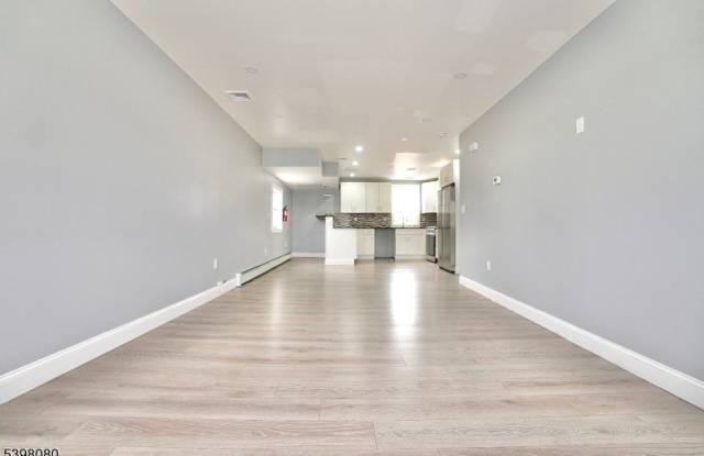 Photo of 60 Sidney St