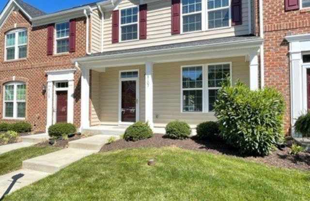 8107 Creekside Village Drive