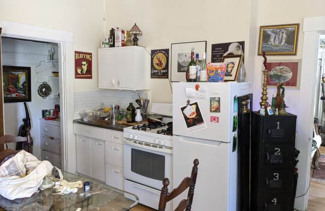 24-26 High Street - 24R