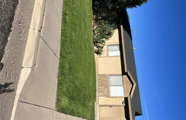378 N Wood Cir