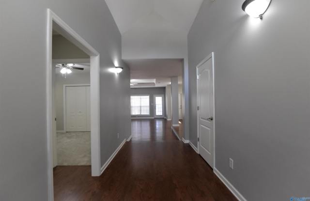 118 Canterbury Drive