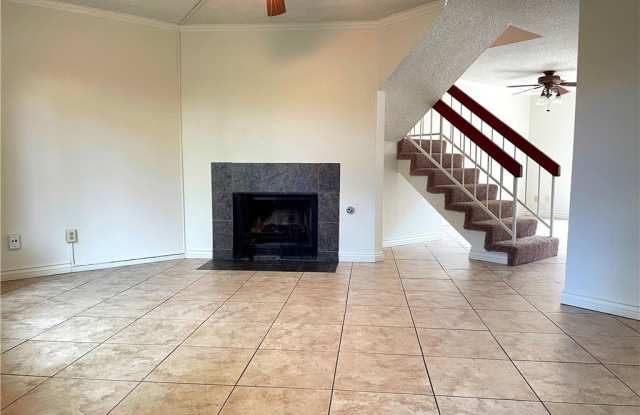 1077 Santo Antonio Drive S