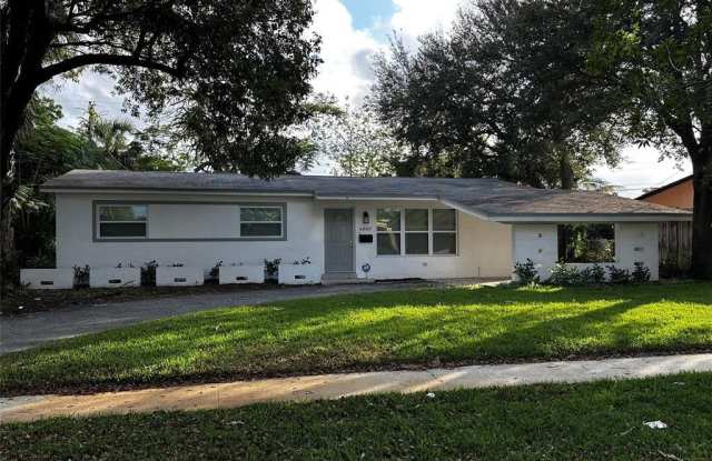 6880 SW 5th Ct - 6880 Southwest 5th Court, Pembroke Pines, FL 33023