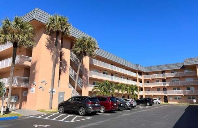 Photo of 10 Sunflower Street unit: 27