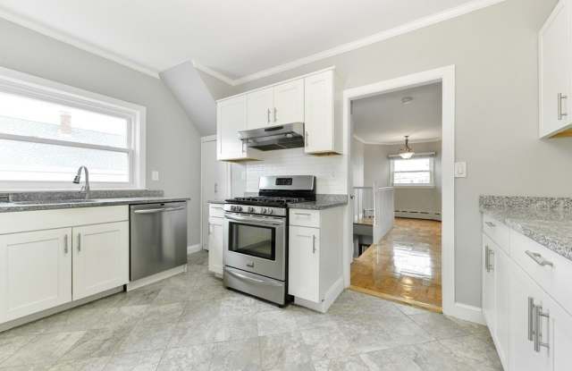 Photo of 40 Bosson St unit: 2