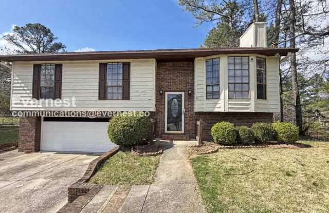 617 Carson Crest Circle