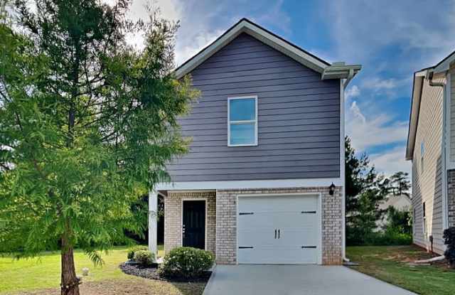 1096 Benfield Ridge