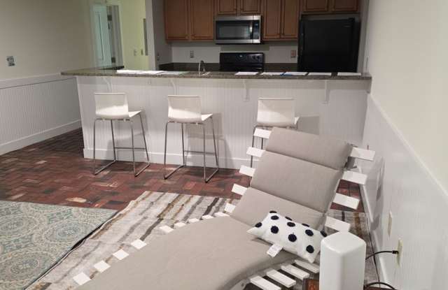 "The Bridge" - 419 17th St - Apt 101 Move in June 1 2026