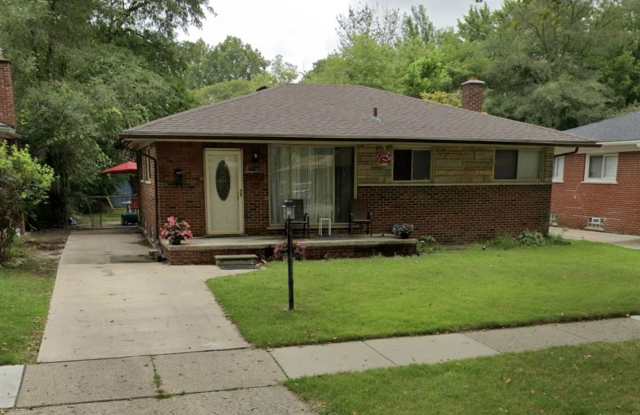 21851 Cloverlawn - 21851 Cloverlawn Street, Oak Park, MI 48237