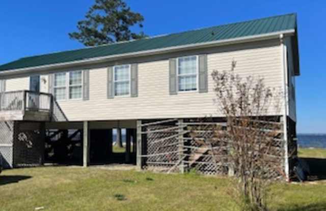 Photo of 1537 Belangia Road