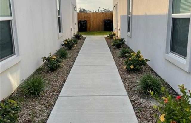 509 Sparrow Road unit: 3