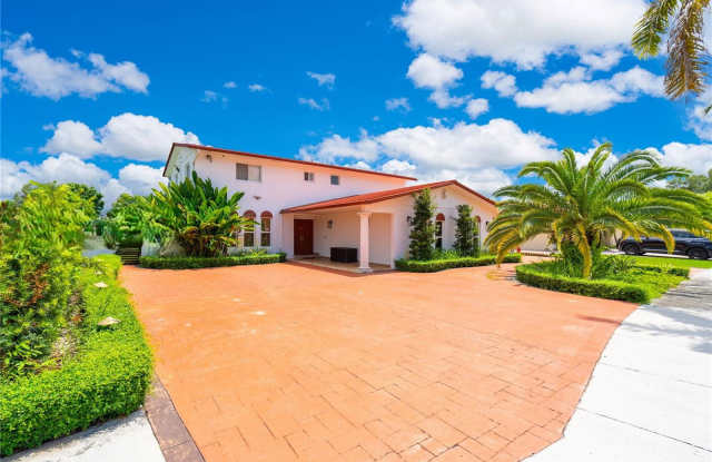 1825 Southwest 125th Court