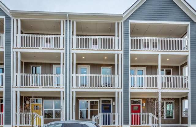 Photo of 2316 East 18th Street Place