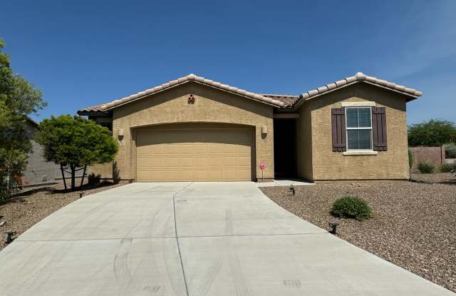 60244 East Paddock Court