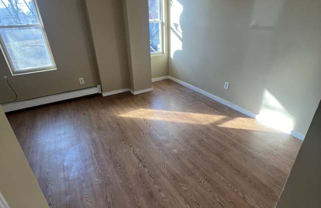 Photo of 32 Bedford St