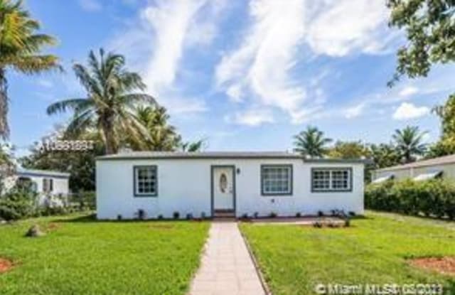 1120 NE 140 - 1120 Northeast 140th Street, North Miami, FL 33161