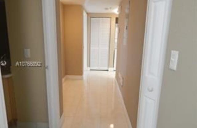 910 SW 129th Pl Apt 102 - 910 Southwest 129th Place, Tamiami, FL 33175