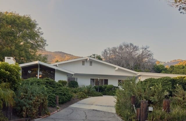 31617 Broad Beach Rd - 31617 Broad Beach Road, Malibu, CA 90265