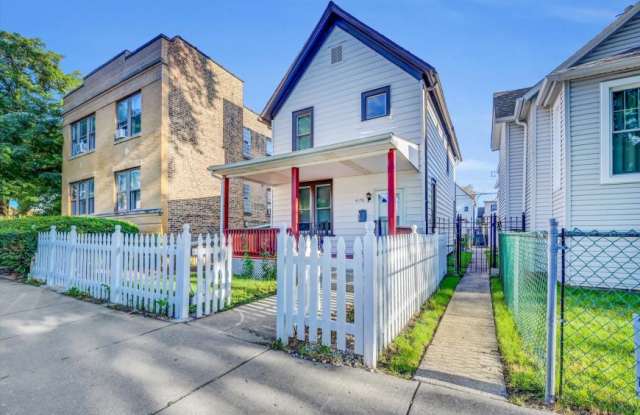 Photo of 4170 West Cornelia Ave.