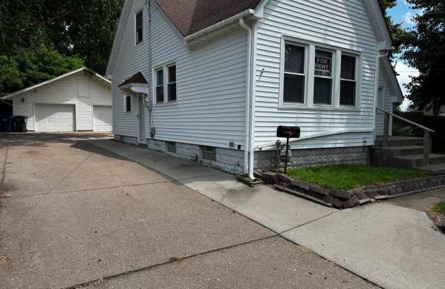 3 bedroom, 2 bath House with 2 car detached garage