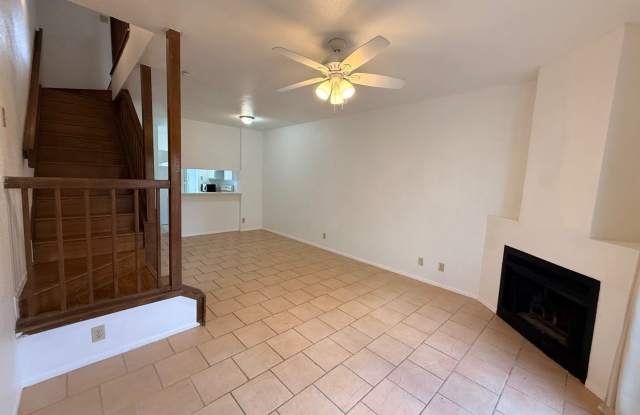 12231 Magnolia Blossom