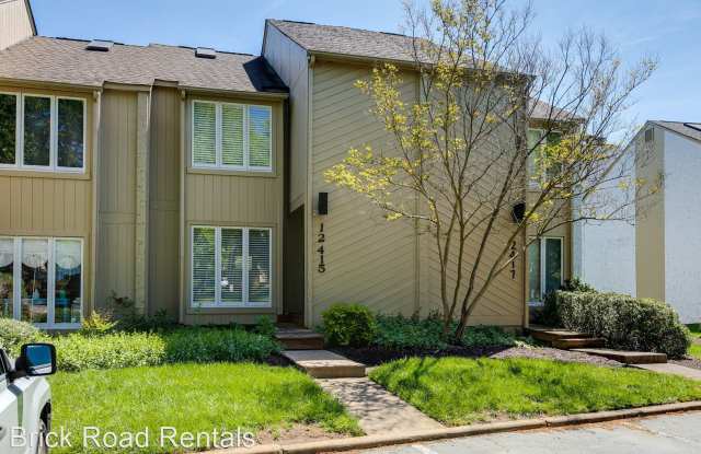 12415 Shore View Dr